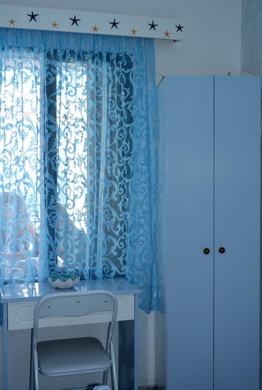 Studios Soula Alonnisos Town Bilik gambar